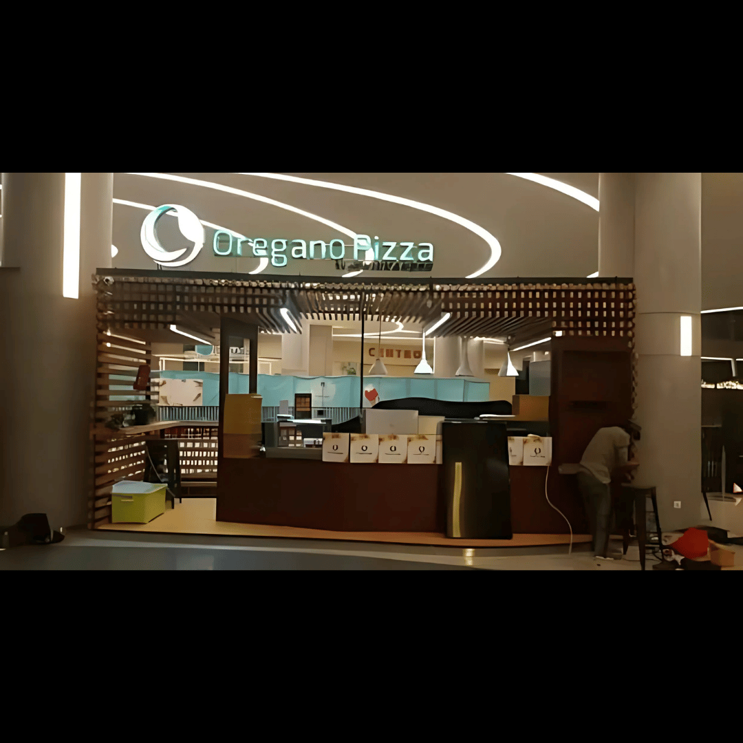 Pembuatan Kios Restoran Kayu Modern di Mall – Jasa Desain Interior Tenant F&B