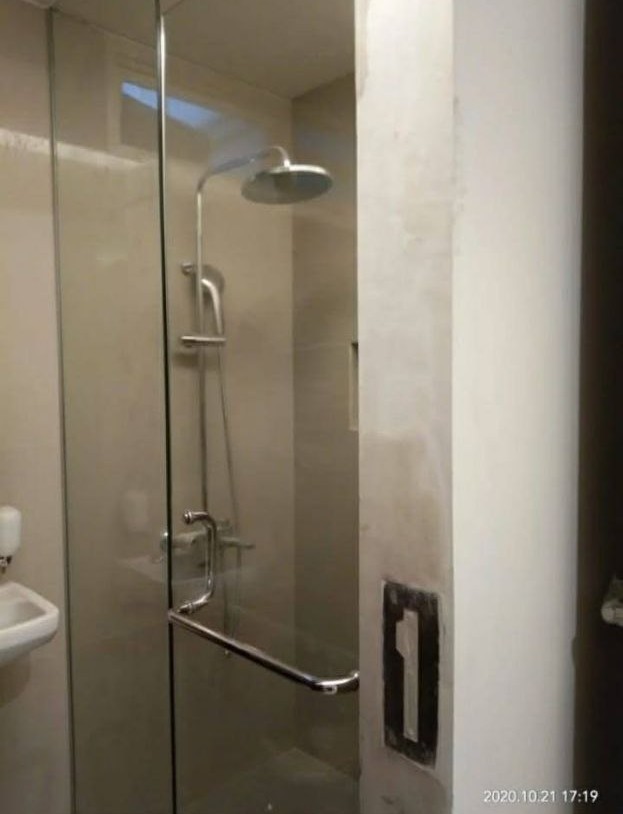 Shower Box Apartemen Semanggi