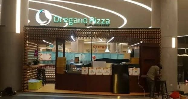 Booth Oregano Pizza Karawang Barat